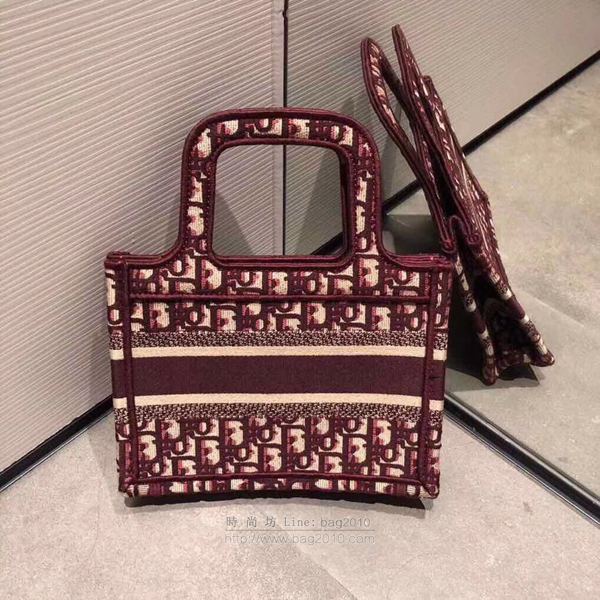 Dior包 迪奧復古凹造型刺繡小號手袋 Dior Mini Book tote手提包  Dyd1101